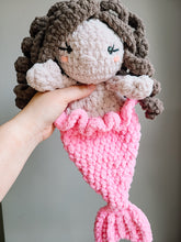 Load image into Gallery viewer, Mermaid Snuggler