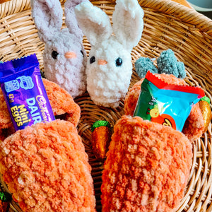 Hatching Carrot + Mini Bunny